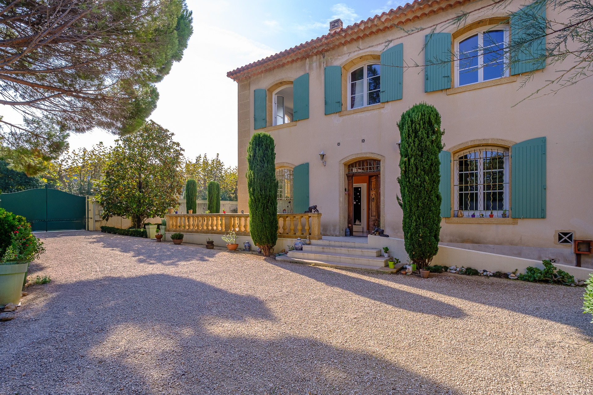 Maison de Famille — gallery